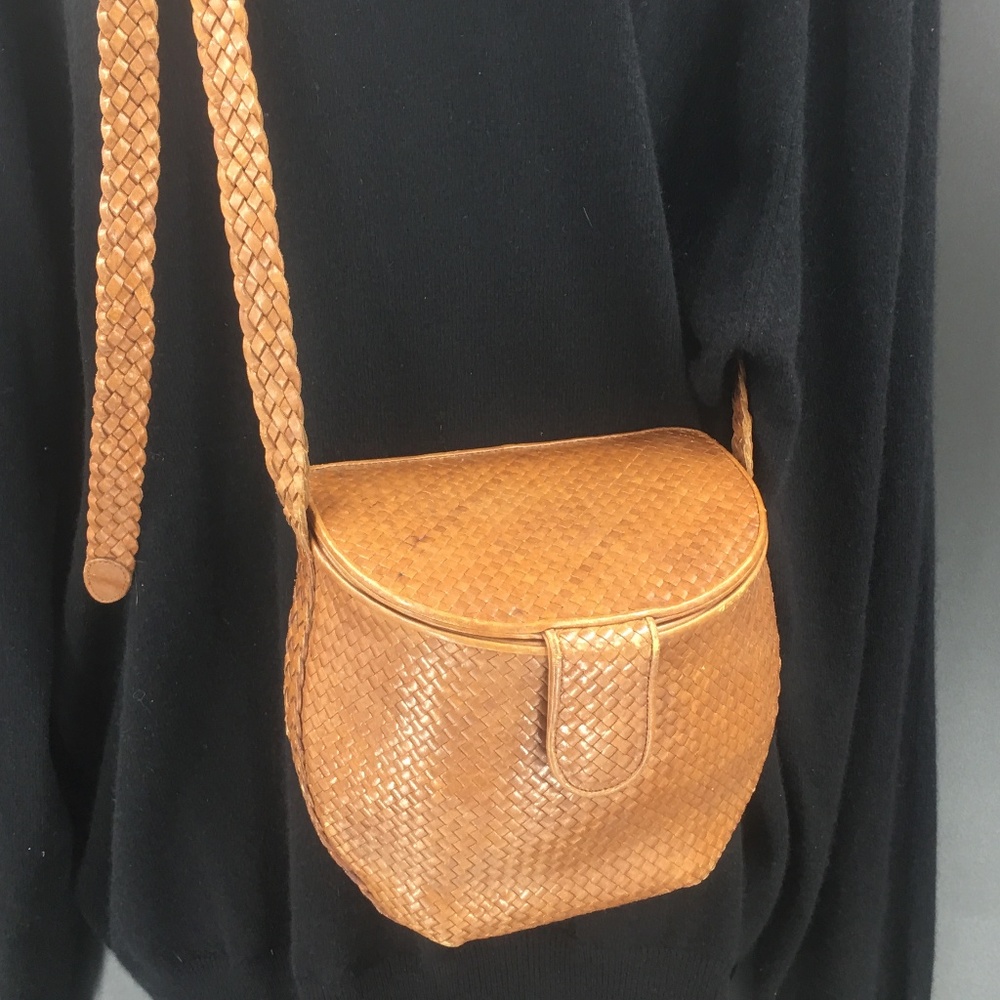 GEM Vintage Wowen Yummy Bucket Leather Bag